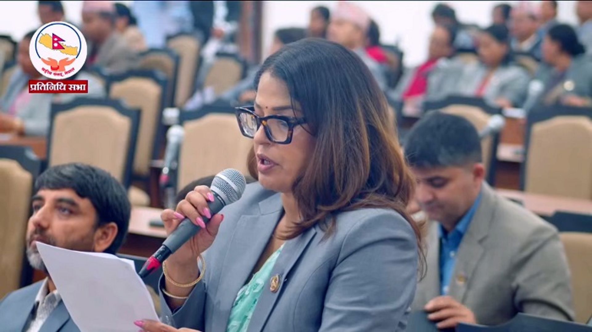 तीन दशकको कुशासन भ्रष्टाचारले युवामा बढ्दो निराशा र बेरोजगारीः सांसद अधिकारी